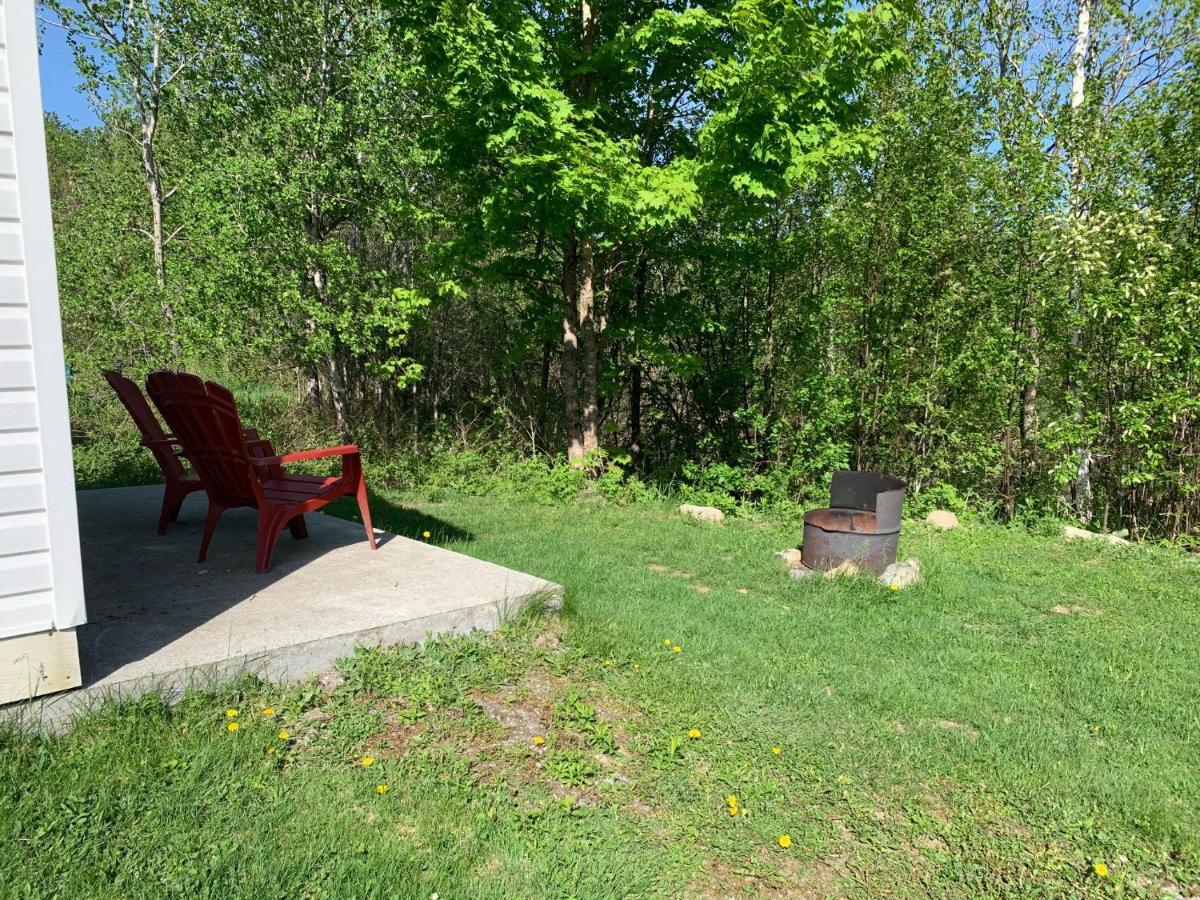 Camping Chalets Spas Pignons Rouges Saint Romain Eksteriør billede