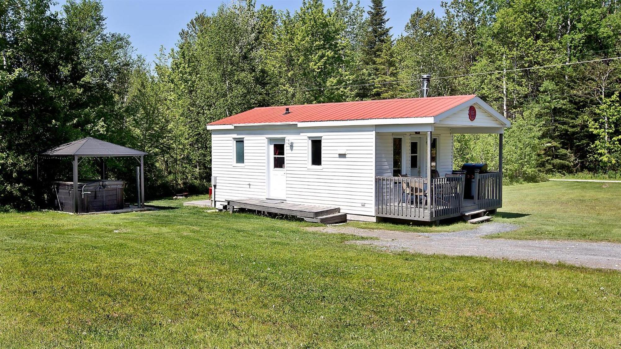 Camping Chalets Spas Pignons Rouges Saint Romain Eksteriør billede
